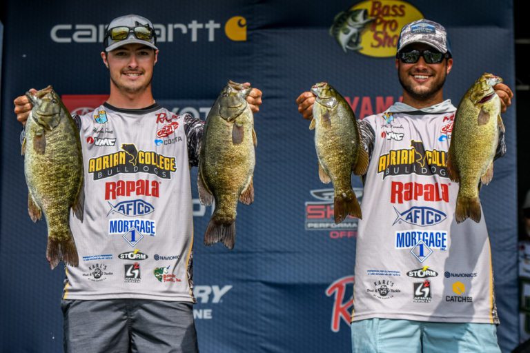 Scott And Fernandes Jump Into Top Spot At Bassmaster College Series National Championship