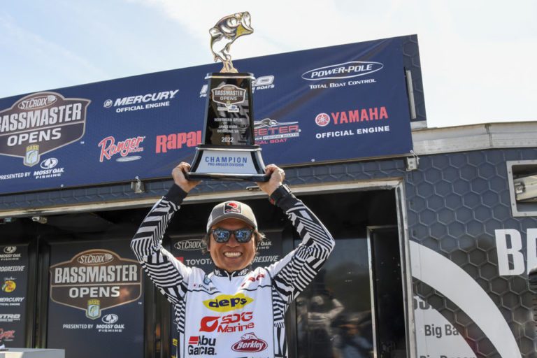 Elite Pro Kimura Wins Bassmaster Northern Open In His James River Debut