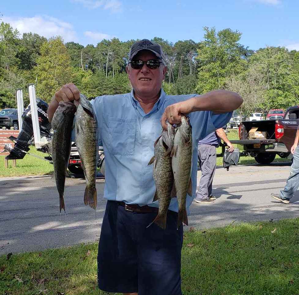 Tim Goff Win’s HillCity Bassmaster Tourney on SML with 16.52lbs Sept 29,2018