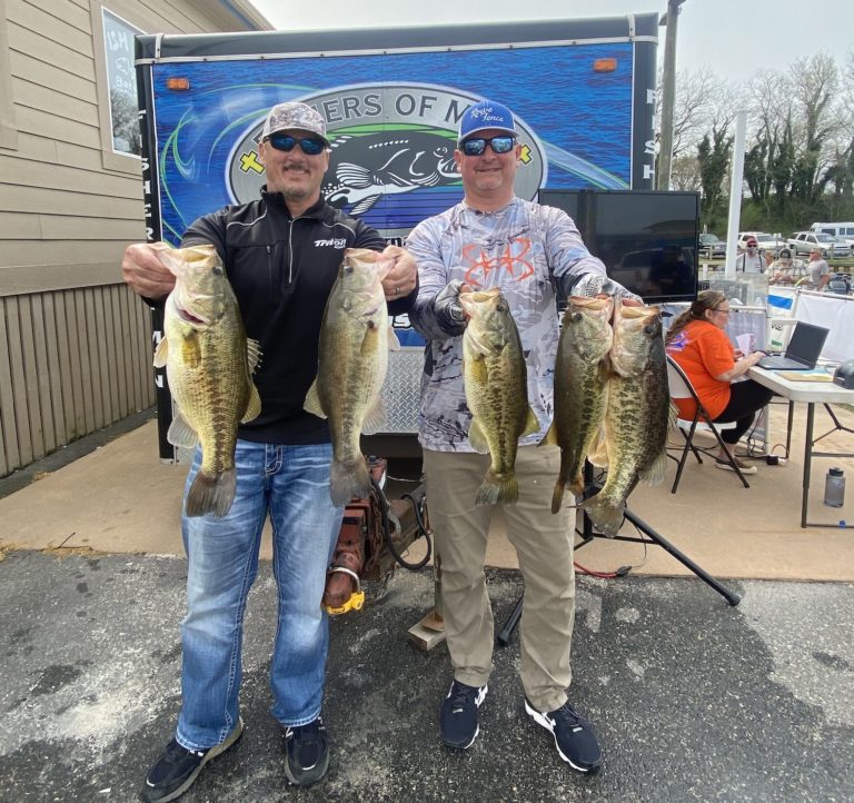 Eric Rowe & Eddie Griggs Win Fishers of Men Virginia East on the James River