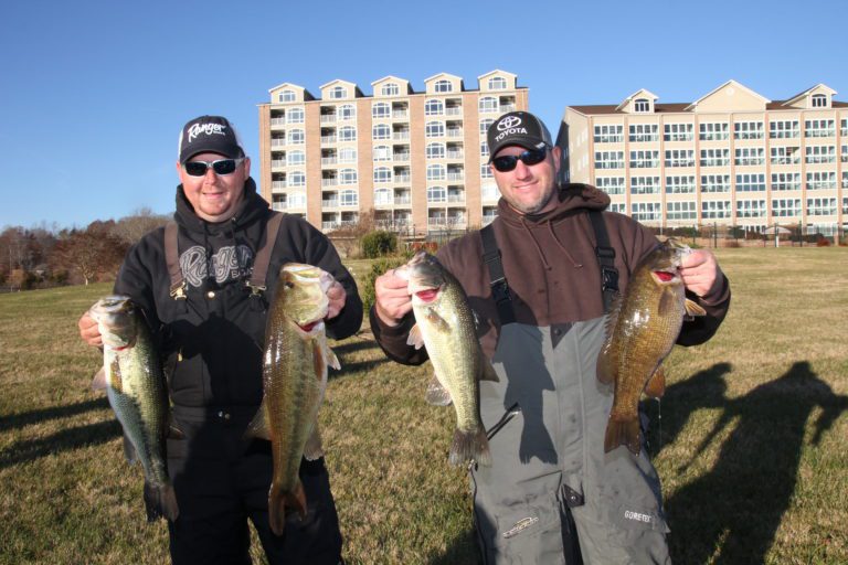 Kenny Beale & Brian Calloway win the 2014 Bass Cast Fall Classic