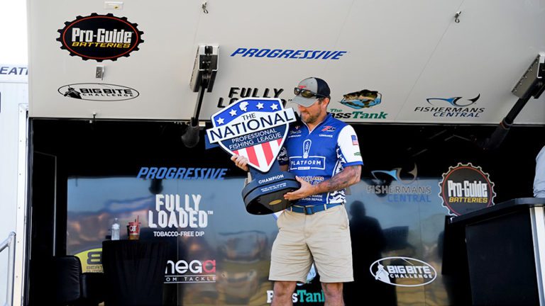 Drew Six Wins NPFL On Lake  Hartwell