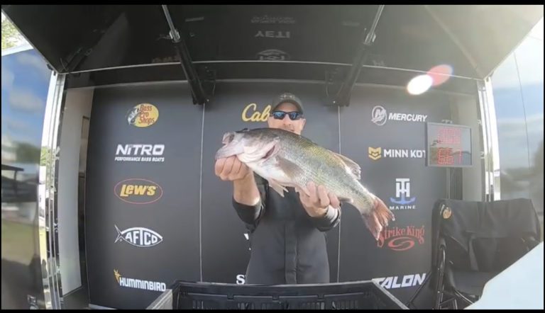 Rick Tilley Leads Day 1 of the Big Bass Tour on SML with his 6.57lb