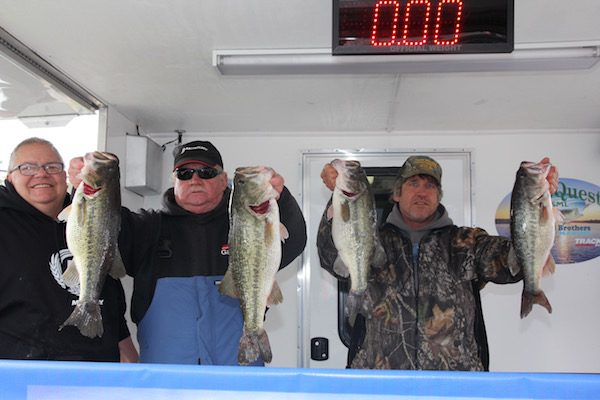 Bob Cregger and Mark Clingenpeel Win Bass Quest SMl March 20,2016