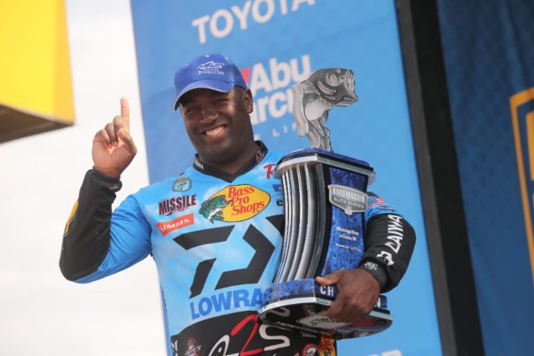 California Native Ish Monroe Comes From Behind To Win Mississippi River Bassmaster Elite