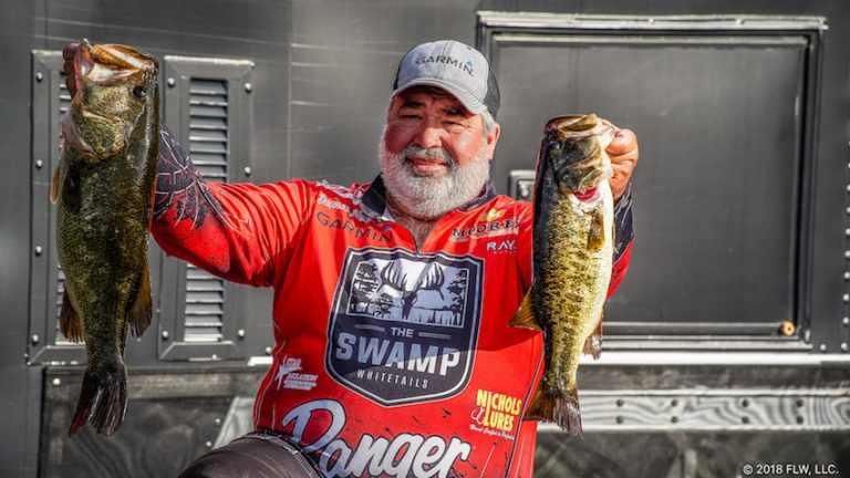 HORTON LEADS DAY ONE OF FLW TOUR AT HARRIS CHAIN OF LAKES PRESENTED BY LOWRANCE