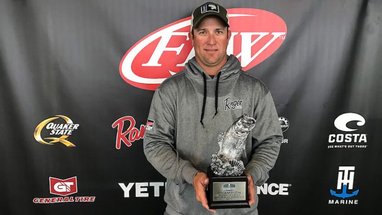 LUFKIN’S BONDS WINS T-H MARINE FLW BASS FISHING LEAGUE COWBOY DIVISION TOURNAMENT ON SAM RAYBURN RESERVOIR