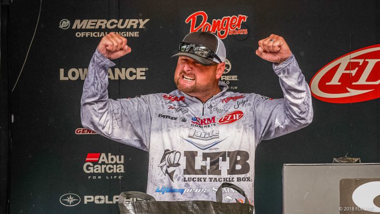 LAMBERT SHATTERS RECORDS, WINS FLW TOUR AT KENTUCKY LAKE PRESENTED BY COSTA SUNGLASSES