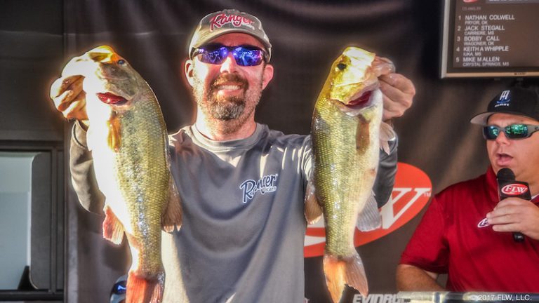 ARKANSAS’ SANDIDGE WINS T-H MARINE FLW BASS FISHING LEAGUE REGIONAL TOURNAMENT ON RED RIVER PRESENTED BY QUAKER STATE