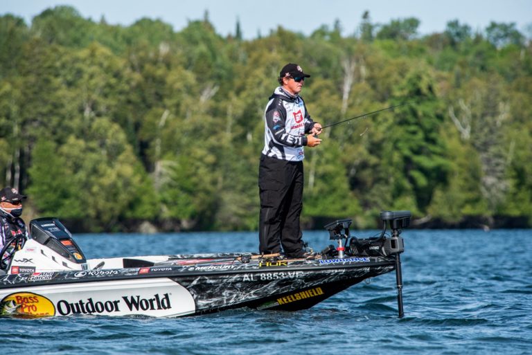 Sprague Wins Elimination Round 2 at General Tire World Championship presented by Bass Pro Shops