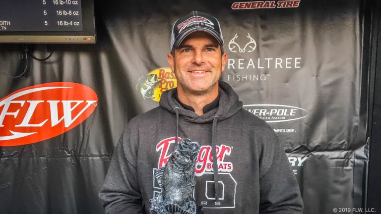 BRISTOL’S MAHAFFEY WINS T-H MARINE FLW BASS FISHING LEAGUE VOLUNTEER DIVISION OPENER ON WATTS BAR LAKE PRESENTED BY NAVIONICS