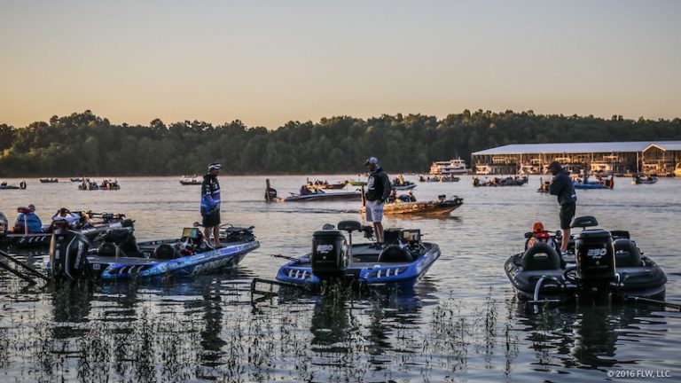 KENTUCKY LAKE READIES FOR COSTA FLW SERIES CENTRAL DIVISION EVENT PRESENTED BY LOWRANCE