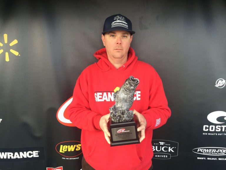 JOPLIN’S KITTS WINS FLW BASS FISHING LEAGUE OKIE DIVISION OPENER ON GRAND LAKE