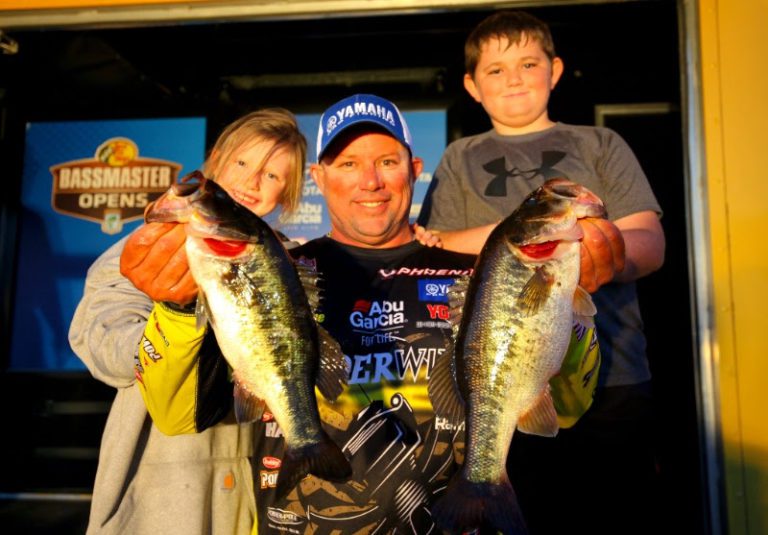 Lane Extends Lead On Kissimmee Chain At Bassmaster Eastern Open