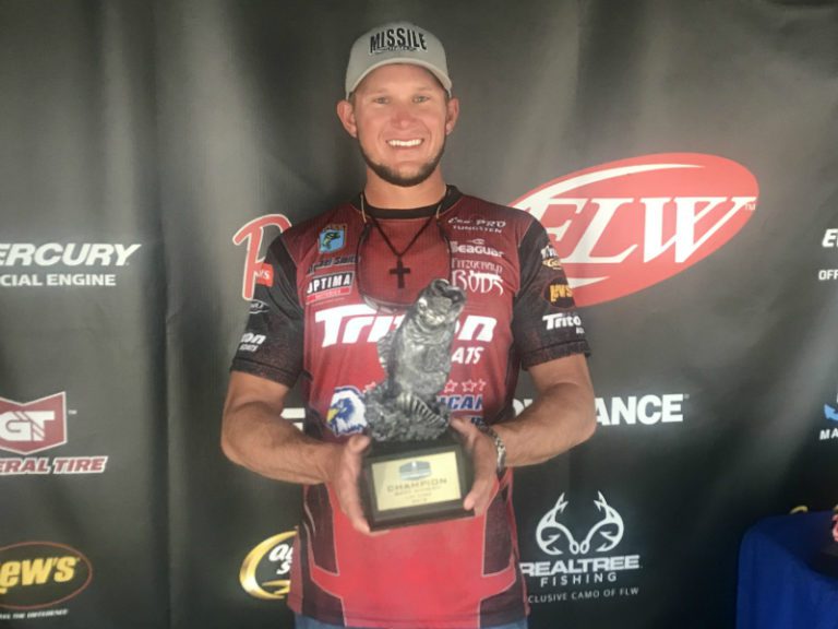 ANDALUSIA’S SMITH WINS T-H MARINE FLW BASS FISHING LEAGUE BAMA DIVISION TOURNAMENT ON LAY LAKE