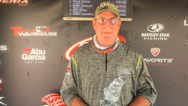 Paris’ Eslinger Wins Two-Day Phoenix Bass Fishing League event on Lake Shelbyville