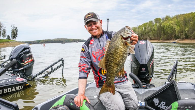 UPSHAW LEADS FIELD INTO FINAL DAY OF FLW TOUR ON CHEROKEE LAKE PRESENTED BY LOWRANCE