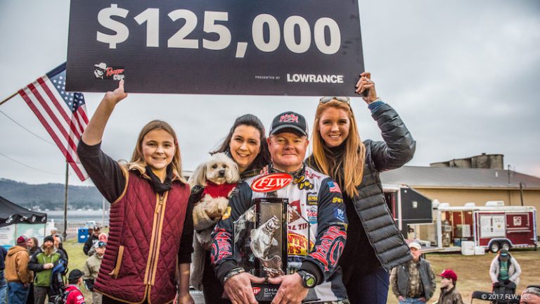 ROSE WINS FLW TOUR ON LAKE GUNTERSVILLE PRESENTED BY LOWRANCE