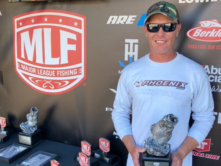 Alexander’s Ray Wins Phoenix Bass Fishing League Event on Greers Ferry Lake
