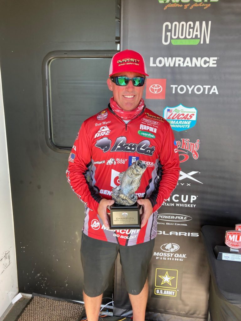 Lake Wylie’s Myers Wins Two-Day Phoenix Bass Fishing League Super-Tournament on Lake Wylie