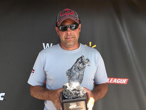 FLOYD WINS WALMART BASS FISHING LEAGUE LBL DIVISION EVENT ON KENTUCKY/BARKLEY LAKES