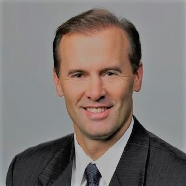 TRACY CROCKER JOINS EVINRUDE AS SENIOR VICE PRESIDENT AND GENERAL MANAGER