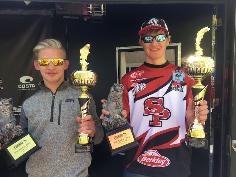 STEVENS POINT AREA SENIOR HIGH SCHOOL WINS BASS PRO SHOPS FLW HIGH SCHOOL FISHING WISCONSIN OPEN AT MISSISSIPPI RIVER