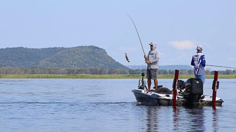 Iowa And Upper Mississippi Host B.A.S.S. Nation Northern Regional