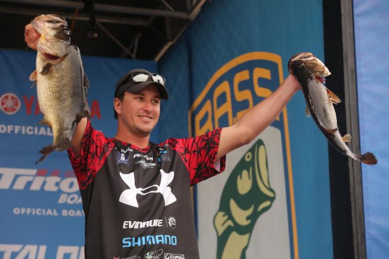 Gigantic Catches Highlight Memorable Day At Bassmaster Elite At St. Johns River