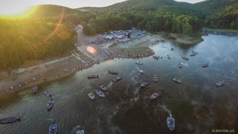 Lake Ouachita Readies to Host Phoenix Bass Fishing League Regional Championship