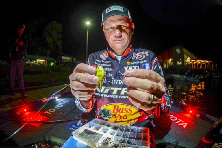 Mustad Hooks Up with MLF Bass Pro Tour