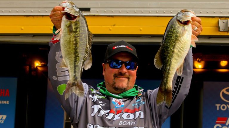 Twelve Anglers Advance After First Round Of Bassmaster Classic Bracket On Carters Lake