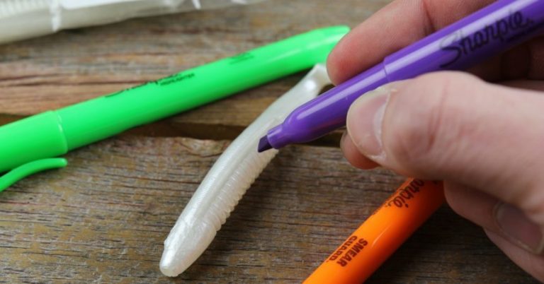 When To Add Color To Your Bass Fishing Lures – MTB