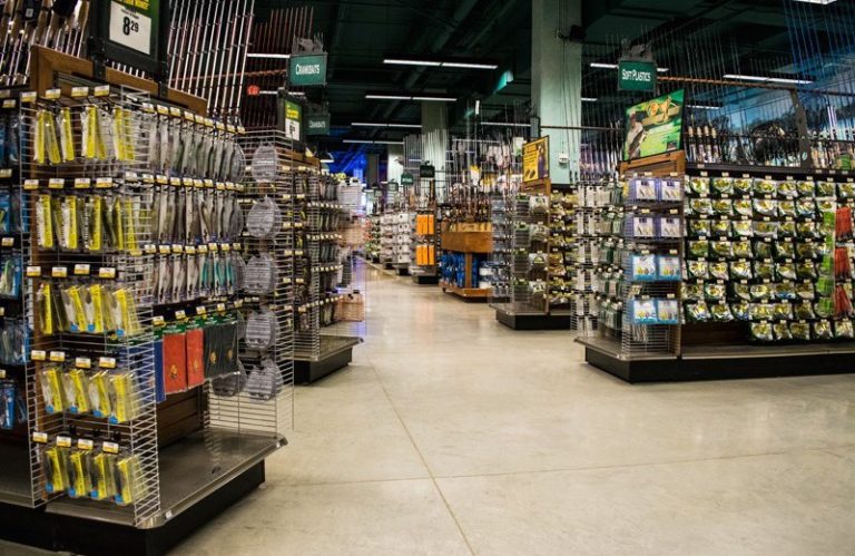 Bass Pro Donates 40,000 Rods and Reels FTR Staff June 9, 2017