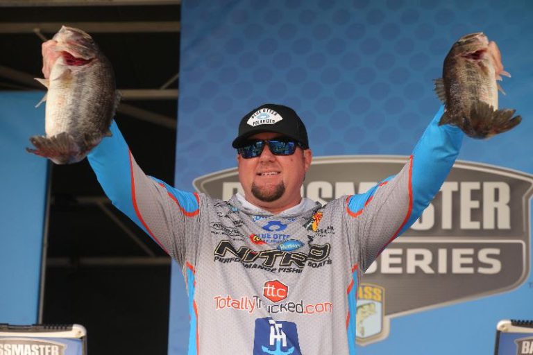 Jason Williamson Takes First-Round Lead In Bassmaster Elite At Winyah Bay
