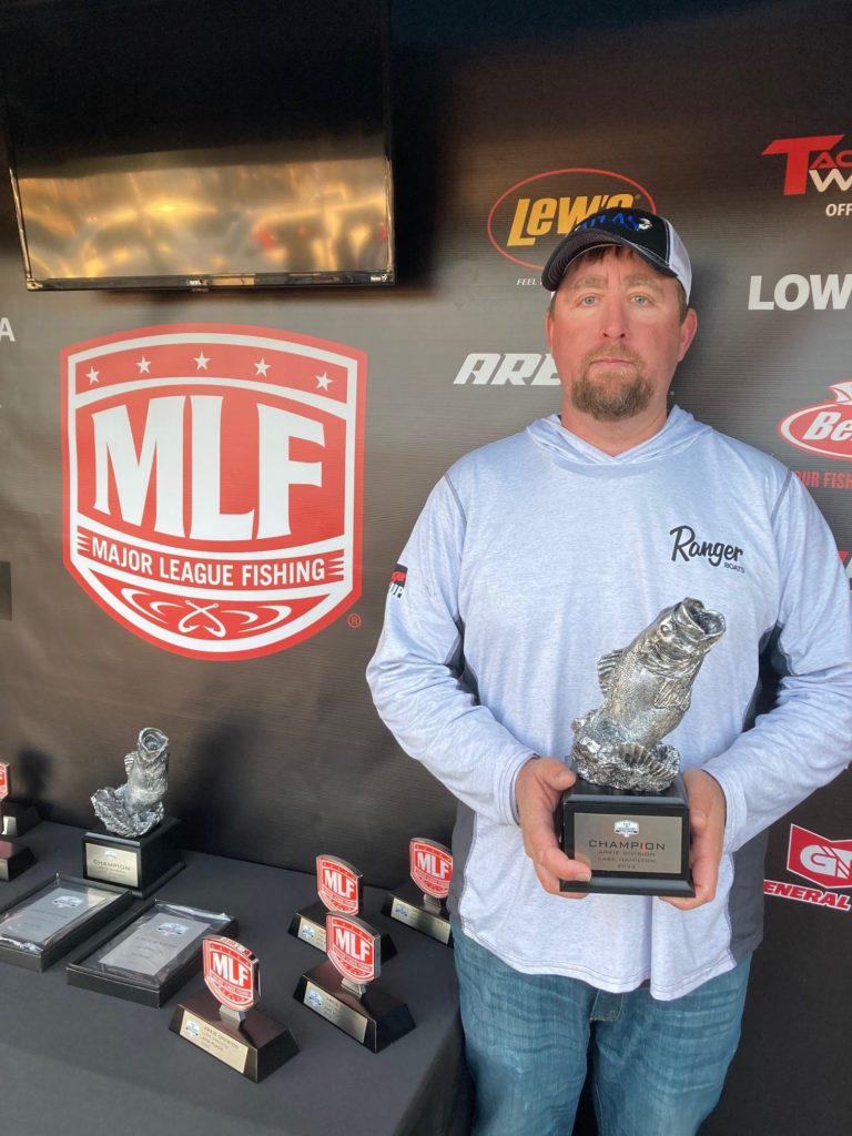 Hot Springs’ Brian Bean Earns Win at Phoenix Bass Fishing League Tournament on Lake Hamilton