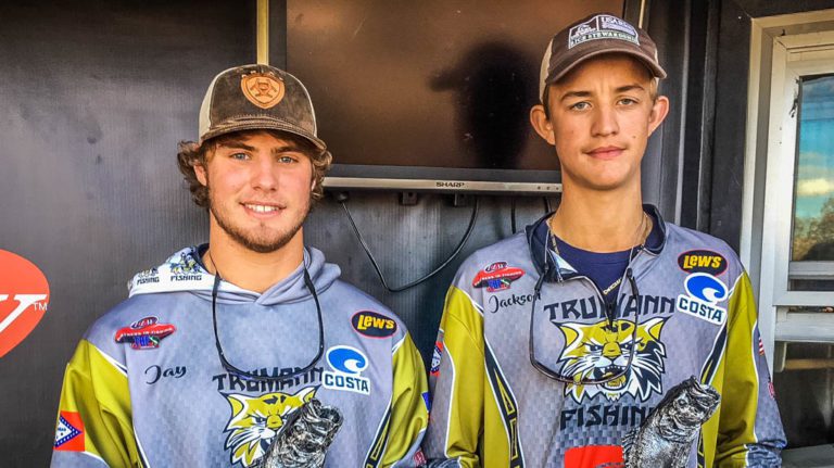 TRUMANN HIGH SCHOOL WINS BASS PRO SHOPS FLW HIGH SCHOOL FISHING LAKE HAMILTON OPEN
