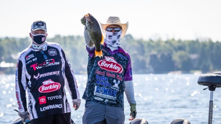 Cifuentes Wins Qualifying Round on Day Four at Tackle Warehouse TITLE presented by Toyota at Sturgeon Bay