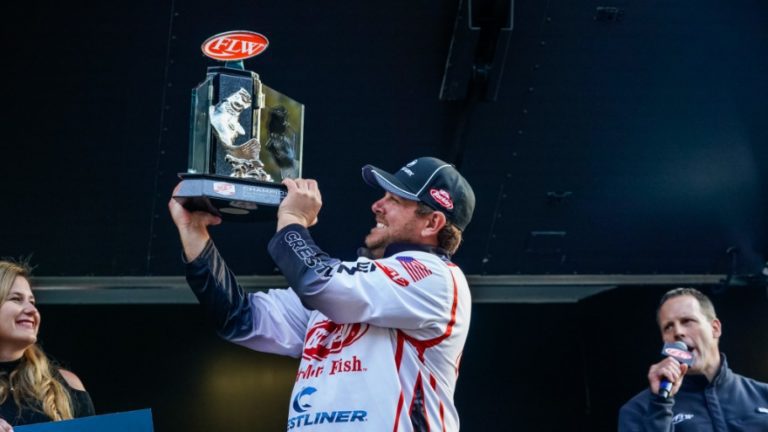 Florida pro Claims Fifth Career FLW Pro Victory, Wins $100,000