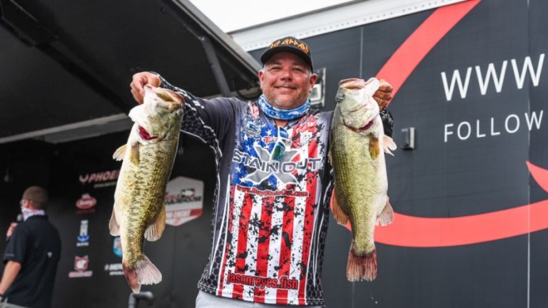 Texan Reyes Moves into Lead at Tackle Warehouse Pro Circuit Super Tournament at Lake Chickamauga