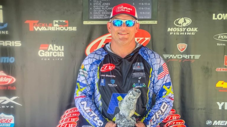 Satsuma’s Buntin Earns Win at Phoenix Bass Fishing League Tournament on Alabama River