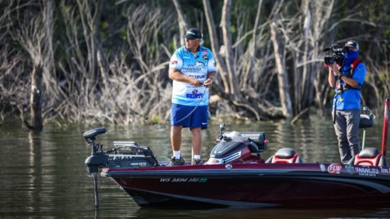 Monsoor Holds Lead Heading into Final Day at Tackle Warehouse Pro Circuit at the Mississippi River presented by OPTIMA Batteries