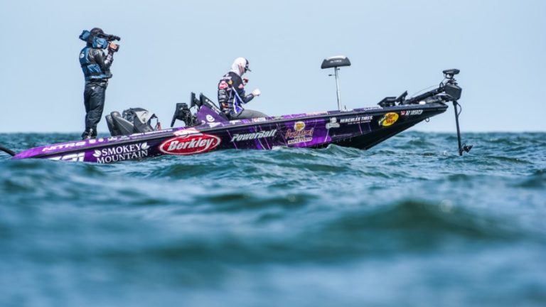 Bertrand Reclaims Lead at Tackle Warehouse Pro Circuit at Lake Erie