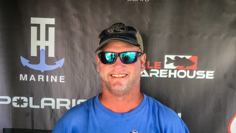 Virginia’s Daves Win at Two-Day Phoenix Bass Fishing League Event on Potomac River