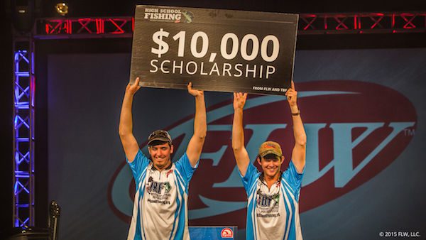 BANDYS HIGH SCHOOL WINS 2015 TBF/FLW HIGH SCHOOL FISHING NATIONAL CHAMPIONSHIP ON GRAND LAKE