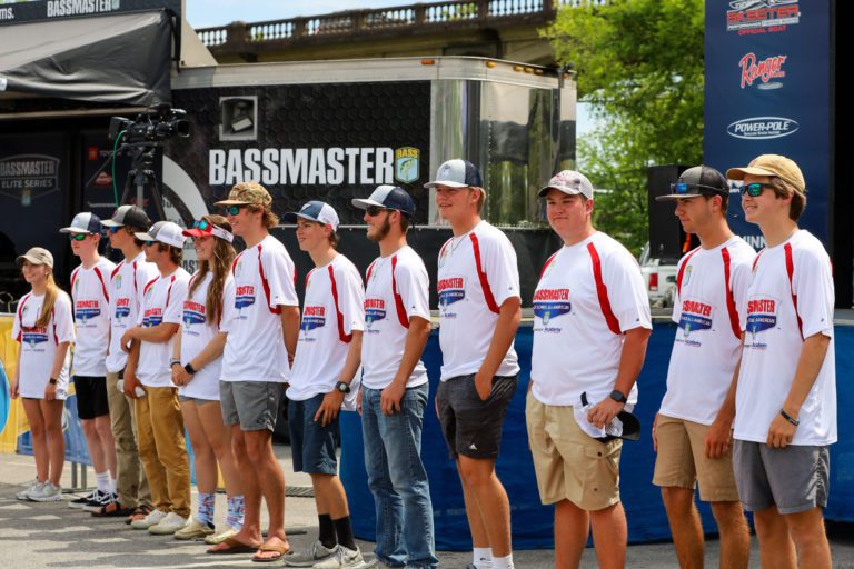 High School All-Americans Spend Dream Day With Elite Pros