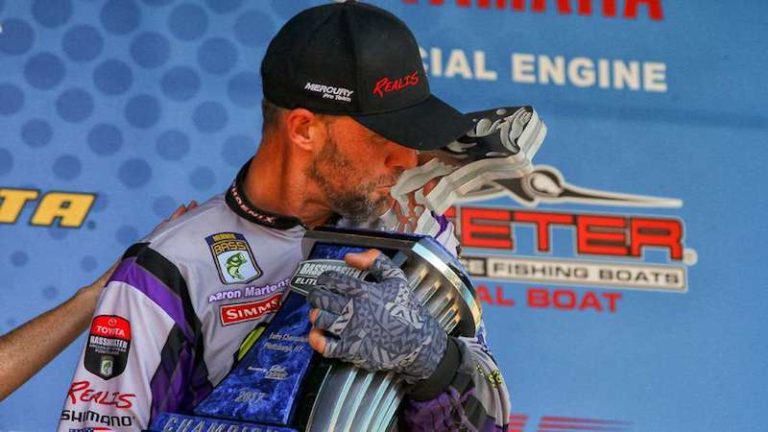 Set the Hook! with Pat Rose – Sep 02, 2017 Featuring  Aaron Martens, Shane Lehew, and our co-host “Big D” Darren Gallaher