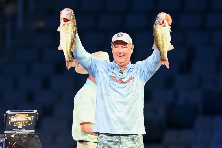 Kennedy Starts Fast, Takes Day 1 Lead At Bassmaster Classic On Lake Ray Roberts