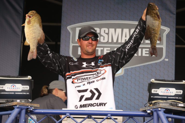 Johnston Moves Into Lead Of Bassmaster Elite At St. Lawrence River