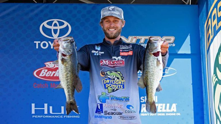 Bass Cast Radio A Conversation with Bassmaster Elite Angler James Elam & More – Sponsored by Buck Tail Johnny’s  & Combat Wipes